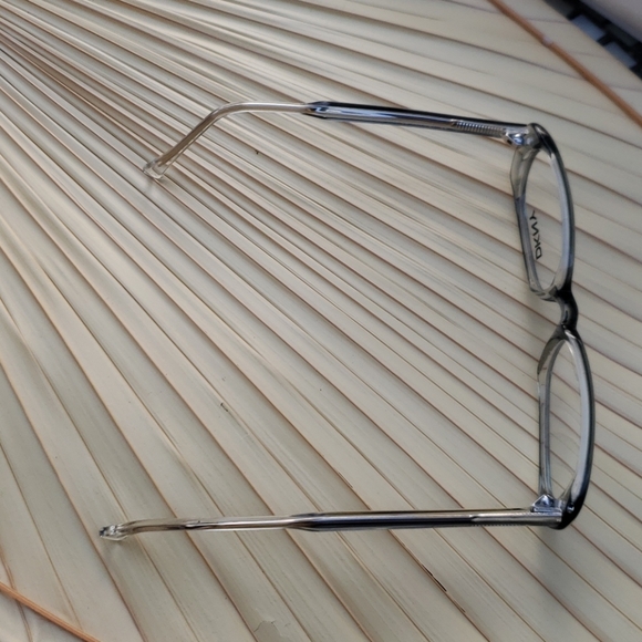 ❌️SOLD🚫 NWT DKNY eyeglasses for prescription - Picture 2 of 5